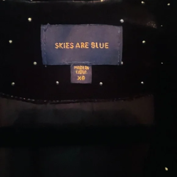 Skies are Blue Black Velvet Duster - Picture 5 of 5